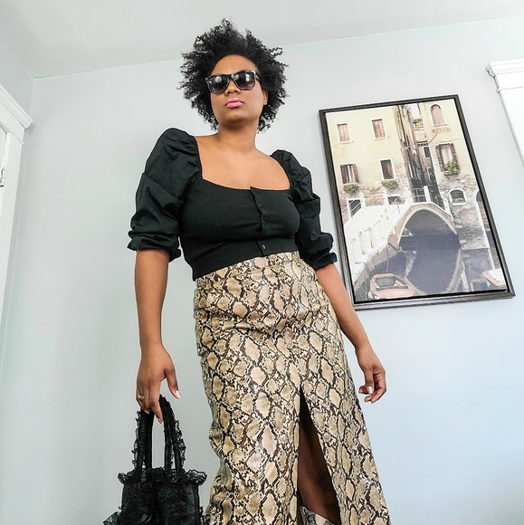 Zara Tops - Zara Puff Sleeves Cotton Top, Large